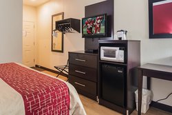 - Red Roof Inn & Suites Lake Orion