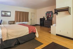  - Red Roof Inn & Suites Lake Orion