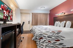  - Red Roof Inn Lafayette - I-65, Exit 172