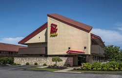  - Red Roof Plus+ Inn & Suites Framingham