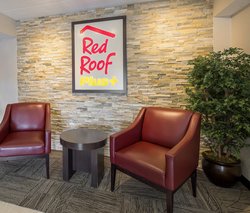 - Red Roof Plus+ Inn & Suites Framingham