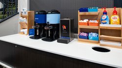  - Holiday Inn Express Dent - I-74, Exit 11