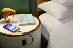  - Glenn Hotel Atlanta - I-75 & I-85, Exit 249C & 249D