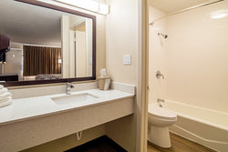  - Red Roof Inn Airport Columbia - I-26, Exit 113