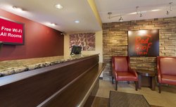  - Red Roof Inn West Warren - I-696, Exit 20