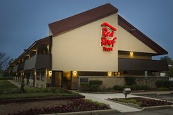  - Red Roof Inn Joliet - I-80, Exit 130