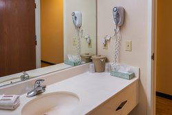  - Red Roof Inn Mishawaka