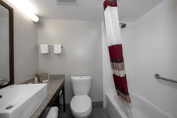  - Red Roof Plus+ Inn University Tuscaloosa - I-20 & I-59, Exit 76