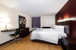  - Red Roof Plus+ Inn University Tuscaloosa - I-20 & I-59, Exit 76