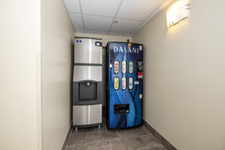  - Red Roof Plus+ Inn University Tuscaloosa - I-20 & I-59, Exit 76