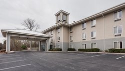  - Red Roof Inn Etowah