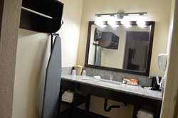  - Red Roof Inn & Suites North Sacramento - I-80, Exits 94A & 95