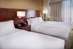  - Marriott St Louis West Hotel Town & Country - I-64, Exit 22