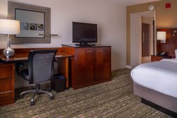  - Marriott St Louis West Hotel Town & Country - I-64, Exit 22