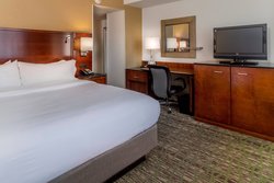  - Marriott St Louis West Hotel Town & Country - I-64, Exit 22