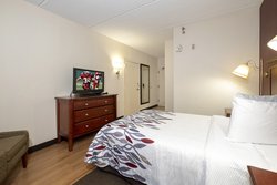  - Red Roof Inn Meriden - I-91, Exit 16