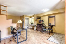  - Red Roof Inn West Amarillo - I-40, Exit 65