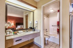  - Red Roof Inn West Amarillo - I-40, Exit 65