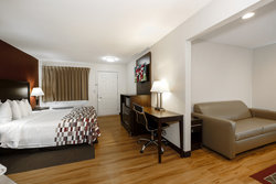  - Red Roof Inn Helen