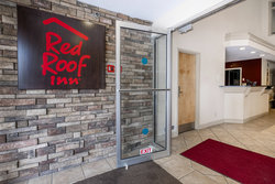  - Red Roof Inn Clifton Park - I-87, Exit 9