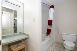  - Red Roof Inn & Suites Hazleton