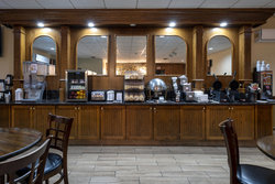  - Red Roof Inn & Suites Hazleton