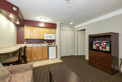  - Red Roof Inn & Suites Hazleton