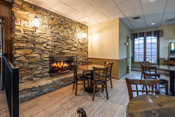  - Red Roof Inn & Suites Hazleton