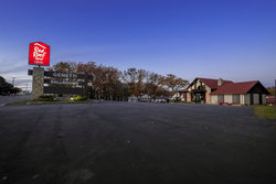  - Red Roof Inn & Suites Hazleton