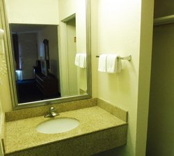  - Red Roof Inn Battlefield Fredericksburg - I-95, Exit 126