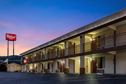  - Red Roof Inn Caryville