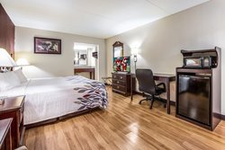  - Red Roof Inn Caryville