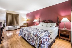  - Red Roof Inn Caryville