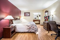  - Red Roof Inn Caryville