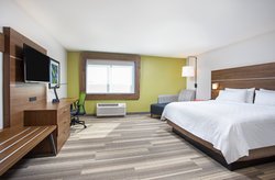  - Holiday Inn Express & Suites Versailles