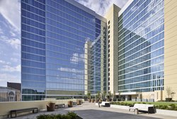  - Loews Kansas City Hotel - I-670, Exit 2R & 2S