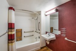  - Red Roof Inn Rochester - I-390, Exit 19