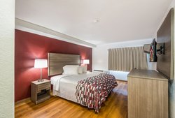  - Red Roof Inn Rochester - I-390, Exit 19