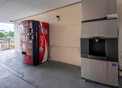  - Red Roof Inn Knoxville - I-75, Exit 108