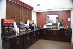  - Red Roof Plus+ Inn & Suites Chattanooga - I-24, Exit 178