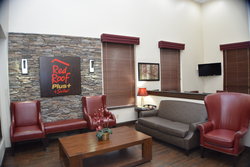  - Red Roof Plus+ Inn & Suites Chattanooga - I-24, Exit 178