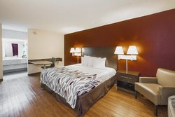  - Red Roof Inn Walterboro - I-95, Exit 53