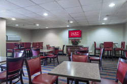  - Red Roof Inn & Suites Newark - I-95, Exit 1B
