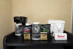  - Red Roof Inn & Suites Newark - I-95, Exit 1B