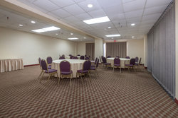  - Red Roof Inn & Suites Newark - I-95, Exit 1B