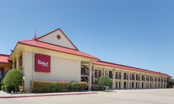  - Red Roof Inn & Suites Addison