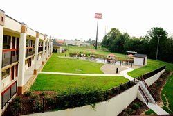  - Red Roof Inn Suites Commerce