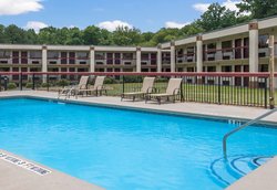  - Red Roof Inn Suites Commerce
