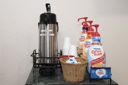  - Red Roof Plus+ Inn & Suites Opelika - I-85, Exit 62