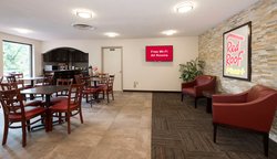  - Red Roof Plus+ Inn & Suites Opelika - I-85, Exit 62